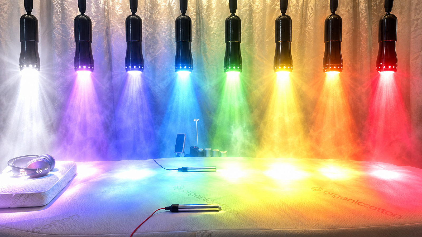 Colored light emission from the phototherapy array